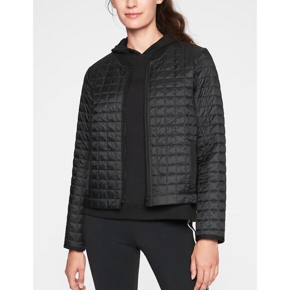 Athleta Grandview PrimaLoft Medium Shortie Black Quilted Light Puffer Jacket - Picture 1 of 7